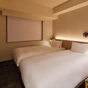 Agora Karasuma מלון